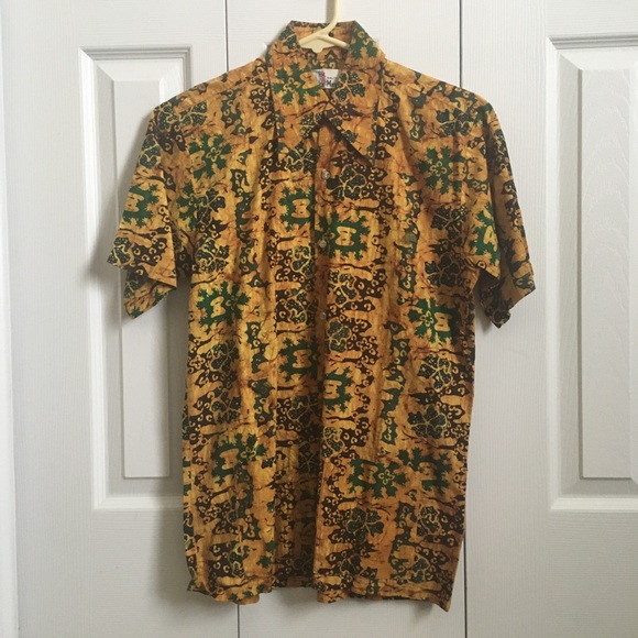 Men’s Vintage 1970s Hawaiian Shirt (mint condition) - Picture 1 of 3